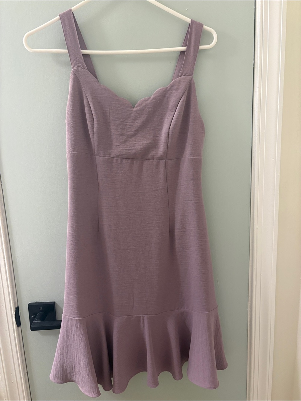 Altar’d State Mauve Scalloped Neck Flounce Dress
